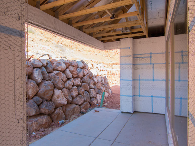 115 N Acantilado DR, St George, UT 84790