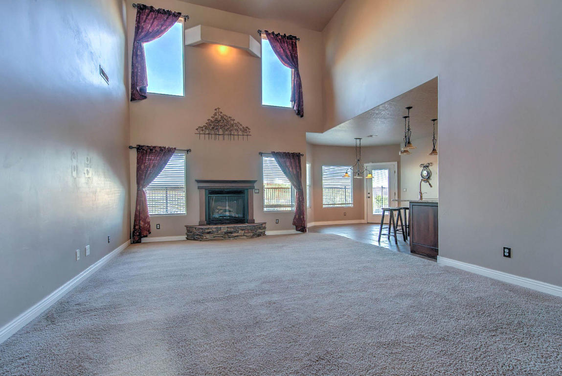 549 E Price Hills DR, St George, UT 84790