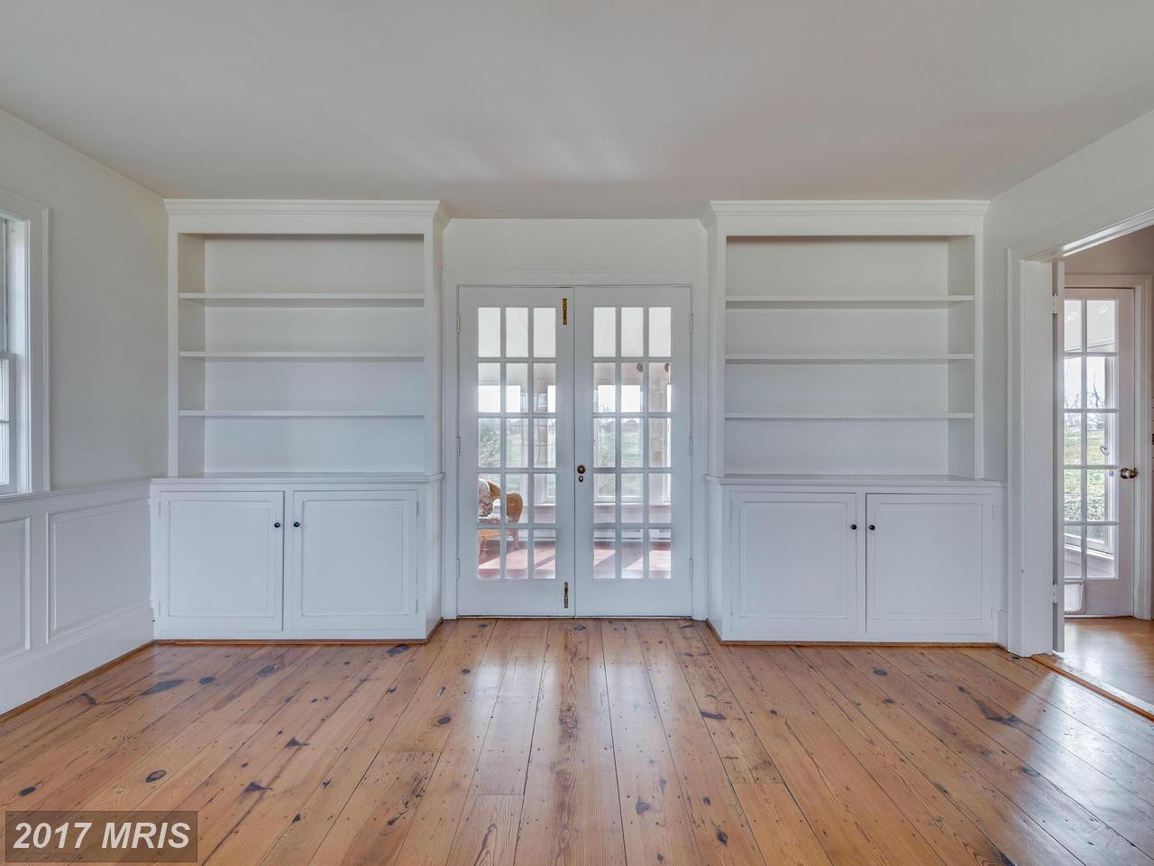 20942 WILLISVILLE RD, Bluemont, VA 20135