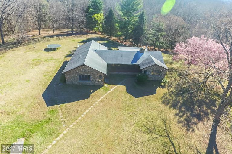 2745 DELAPLANE GRADE ROAD, Delaplane, VA 20144