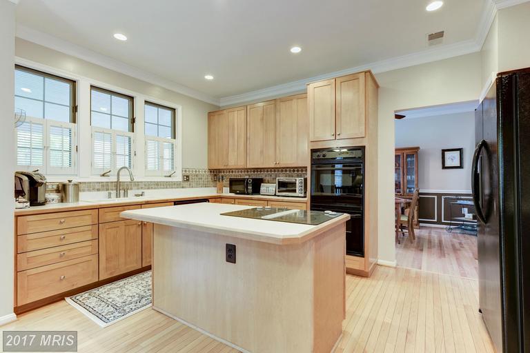 42991 FARMINGDALE DRIVE, Ashburn, VA 20147