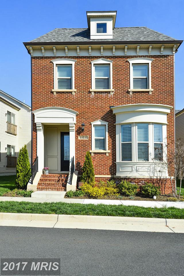 44646 PETERSHAM DR, Ashburn, VA 20147