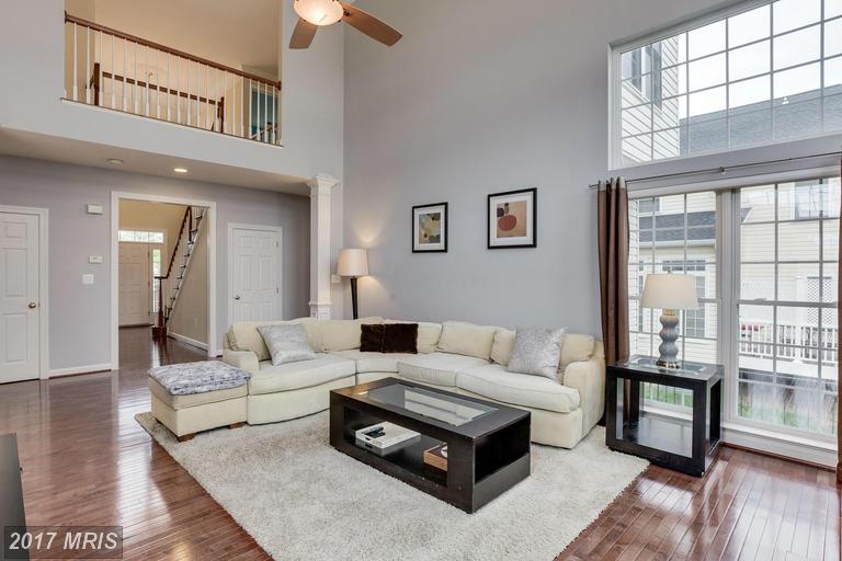 25768 LONGFOREST DRIVE, Chantilly, VA 20152