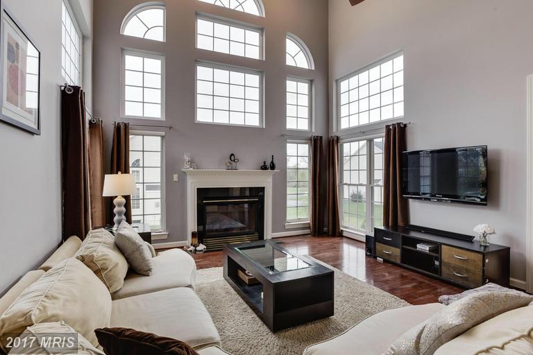 25768 LONGFOREST DRIVE, Chantilly, VA 20152