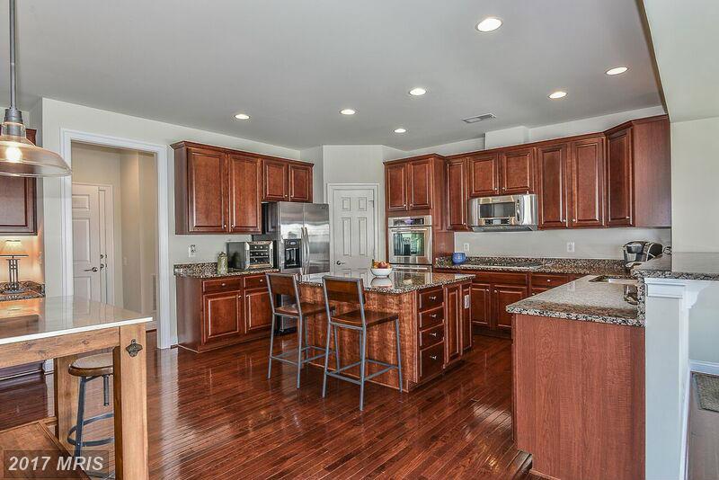 43534 LOUDOUN BARN WAY, Chantilly, VA 20152