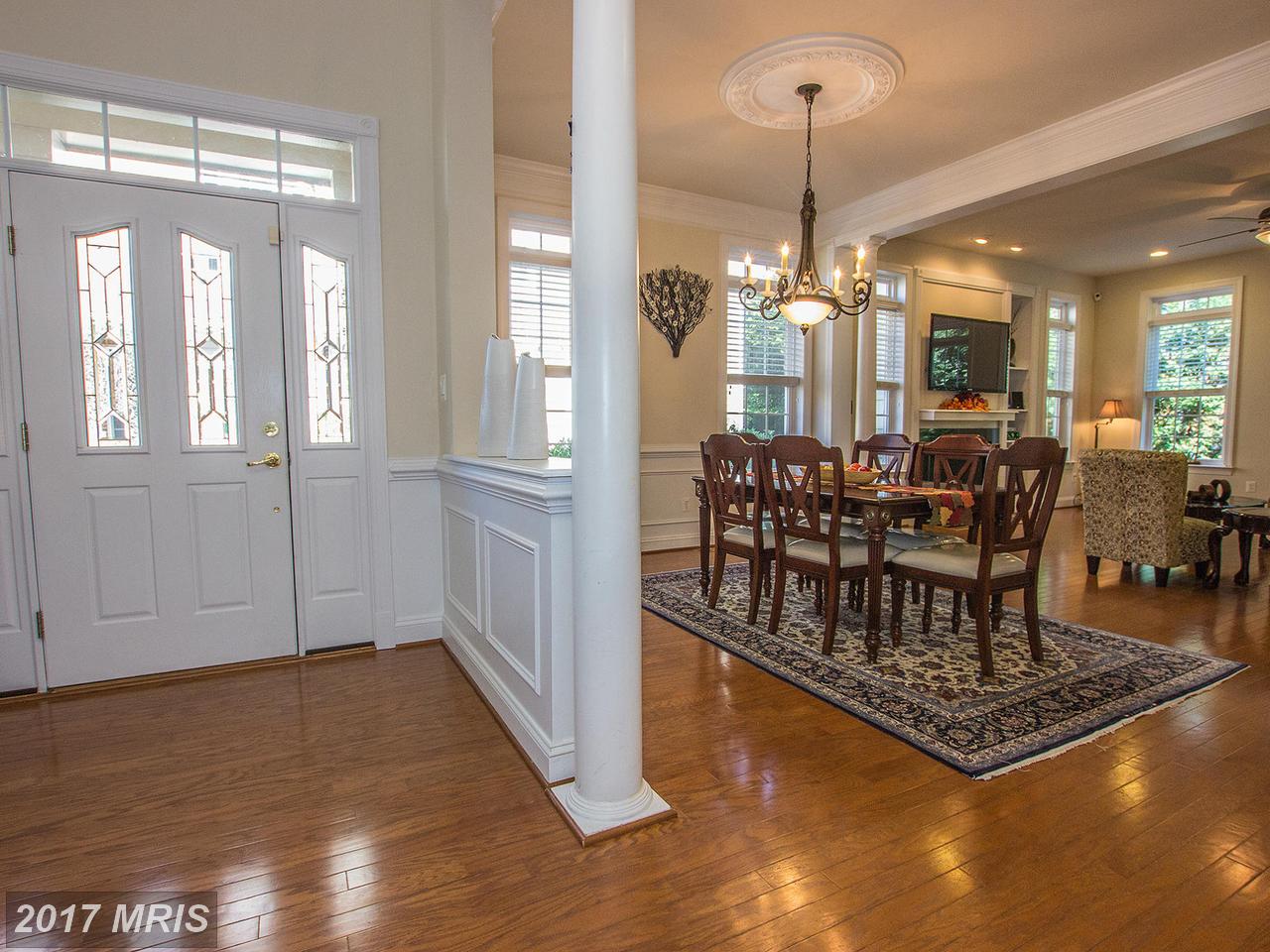 47660 PAULSEN SQ, Sterling, VA 20165