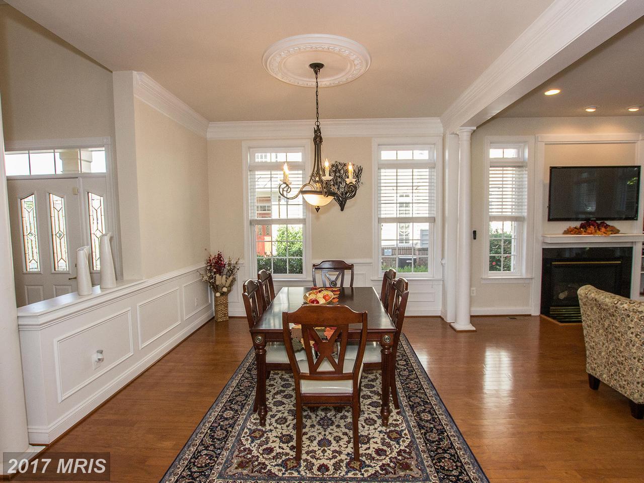 47660 PAULSEN SQ, Sterling, VA 20165