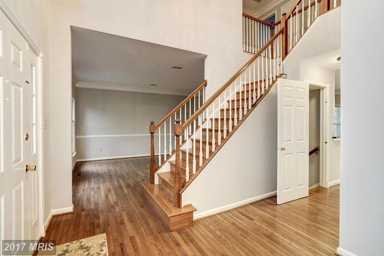 21301 HIGHWOOD COURT, Sterling, VA 20165