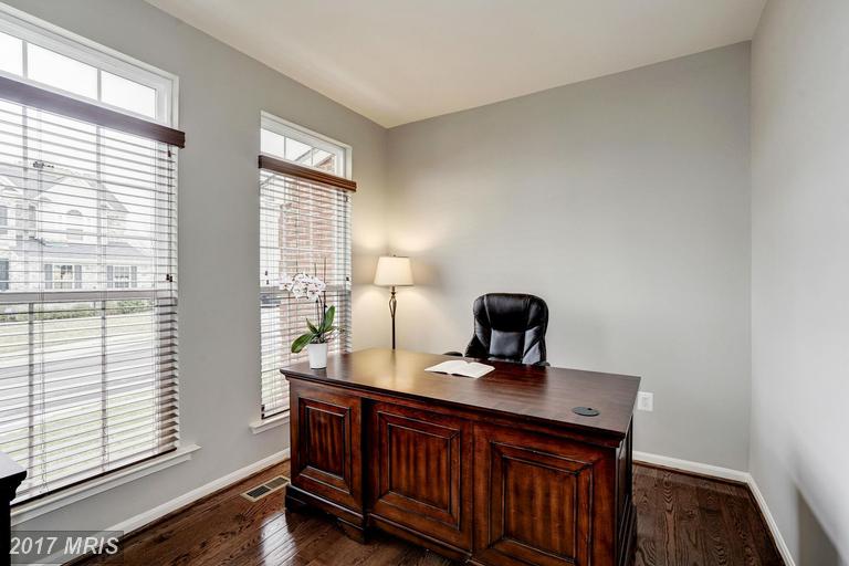 42369 WINSBURY WEST PLACE, Sterling, VA 20166
