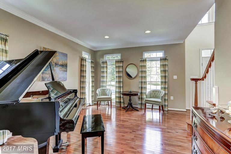 1337 MOORE PLACE SOUTHWEST, Leesburg, VA 20175