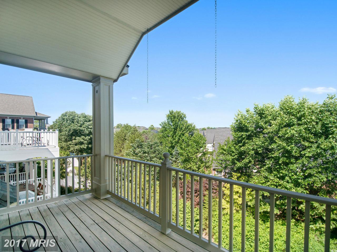 18482 LANIER ISLAND SQ, Leesburg, VA 20176