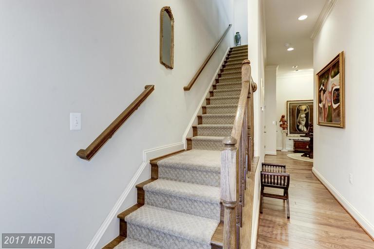 19331 NEWTON PASS SQUARE, Leesburg, VA 20176