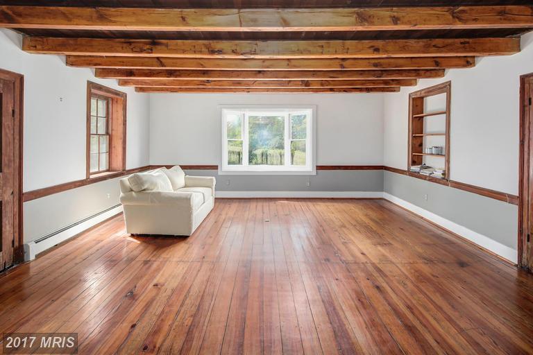 43105 EVANS POND ROAD, Leesburg, VA 20176
