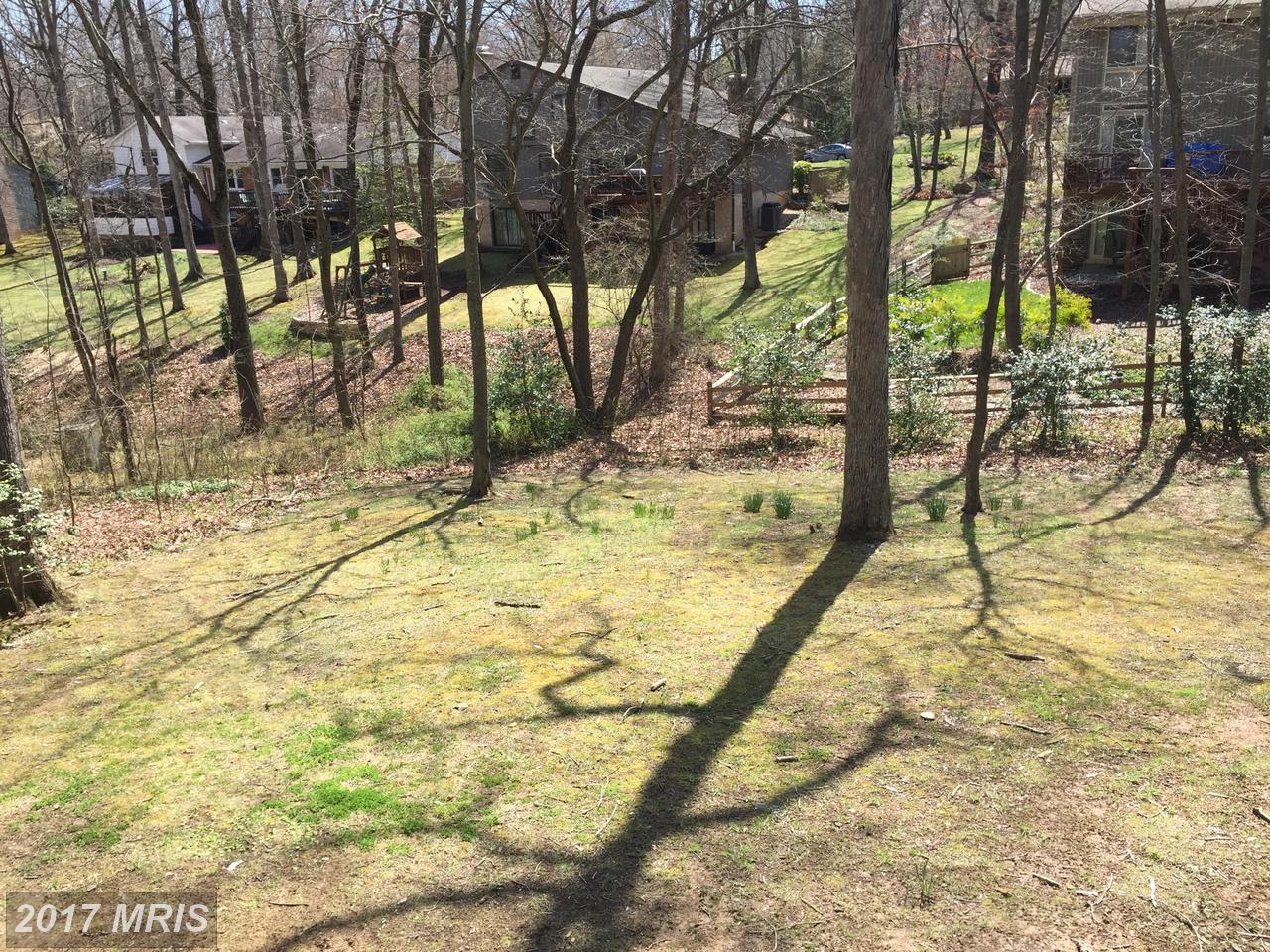 10913 HUNT CLUB RD, Reston, VA 20190