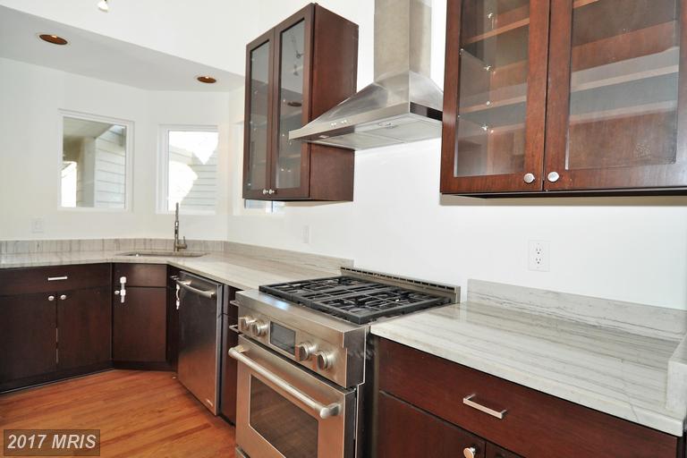 1677 CEDAR HOLLOW WAY, Reston, VA 20194