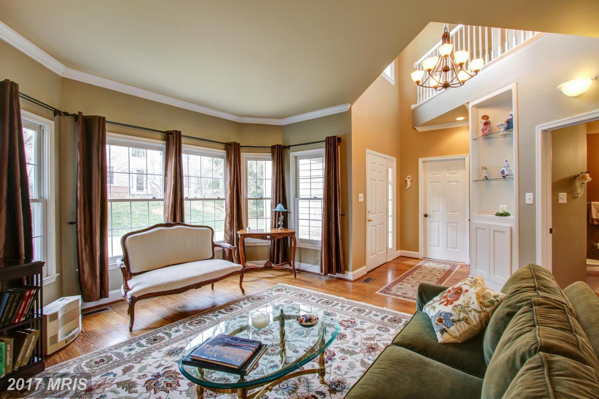 1221 WOODBROOK CT, Reston, VA 20194