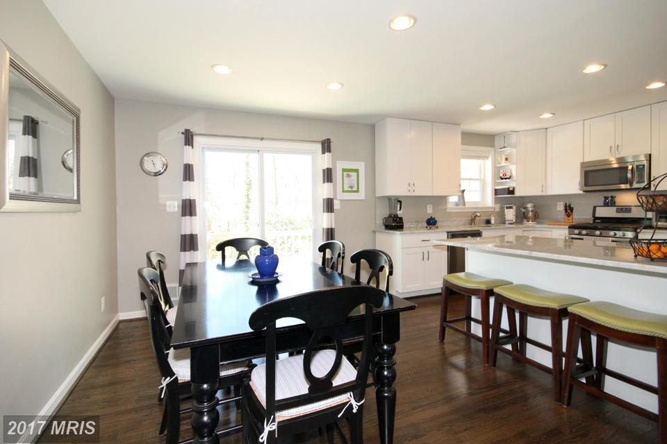 8809 WILLOWRIDGE LN, Annandale, VA 22003