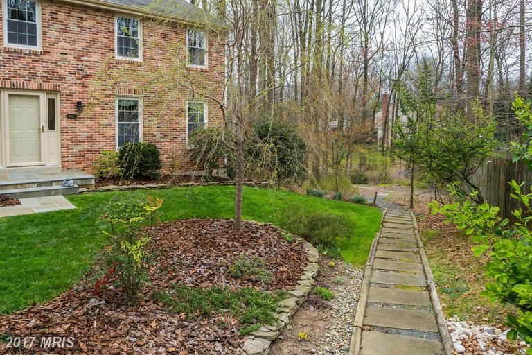 5968 NEW ENGLAND WOODS DRIVE, Burke, VA 22015