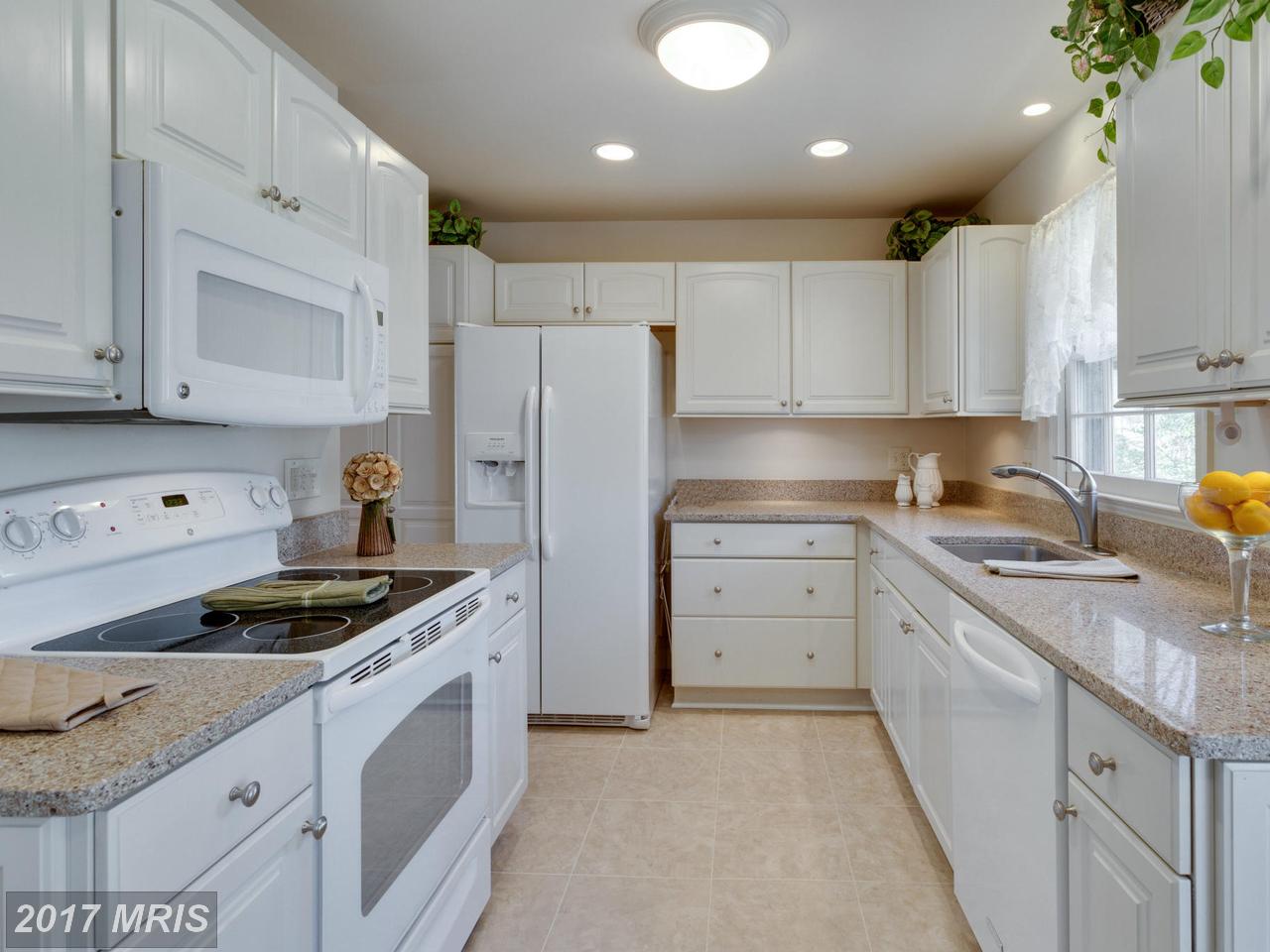 10716 JOHN TURLEY PL, Fairfax, VA 22032