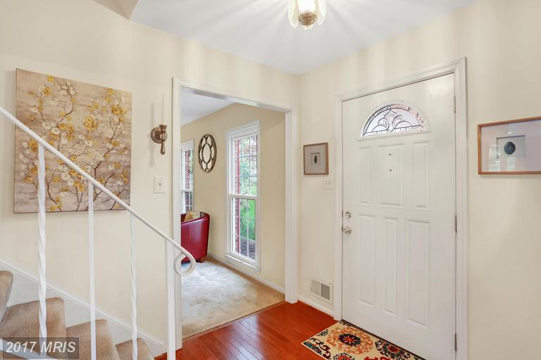 5556 ANN PEAKE DRIVE, Fairfax, VA 22032