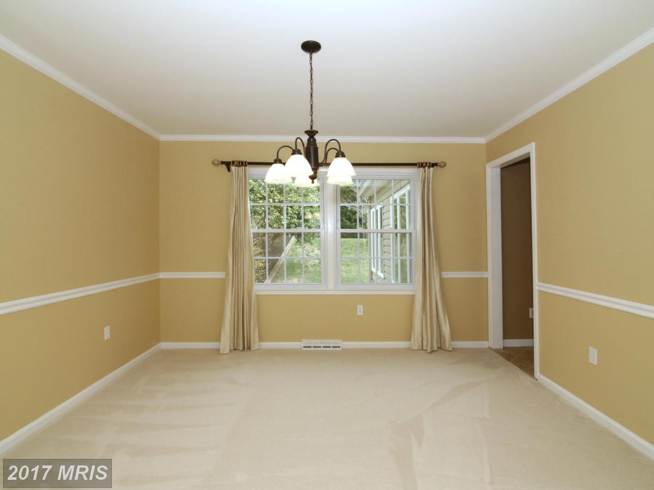 10826 PAYNES CHURCH DR, Fairfax, VA 22032