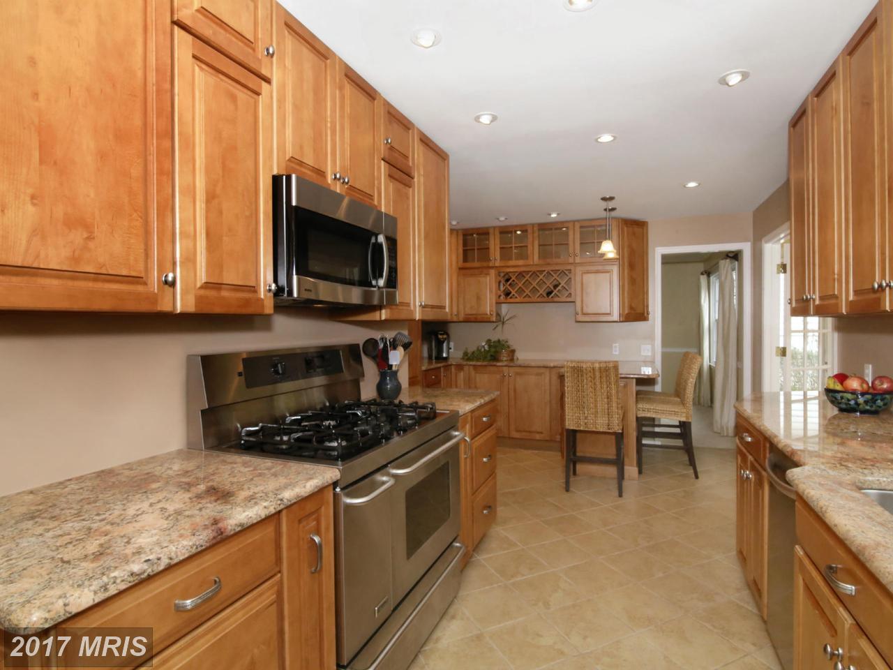 10826 PAYNES CHURCH DR, Fairfax, VA 22032