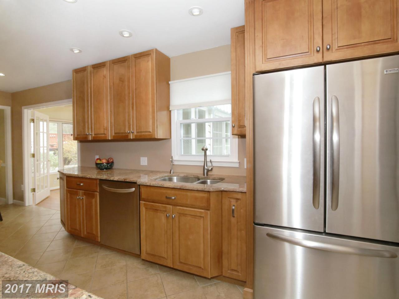 10826 PAYNES CHURCH DR, Fairfax, VA 22032