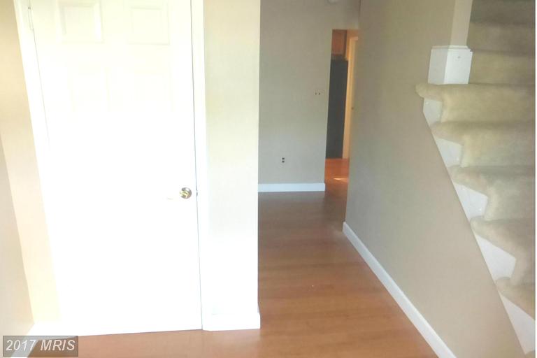 10711 Colton Street, Fairfax, VA 22032