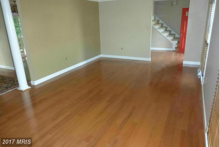 10711 Colton Street, Fairfax, VA 22032
