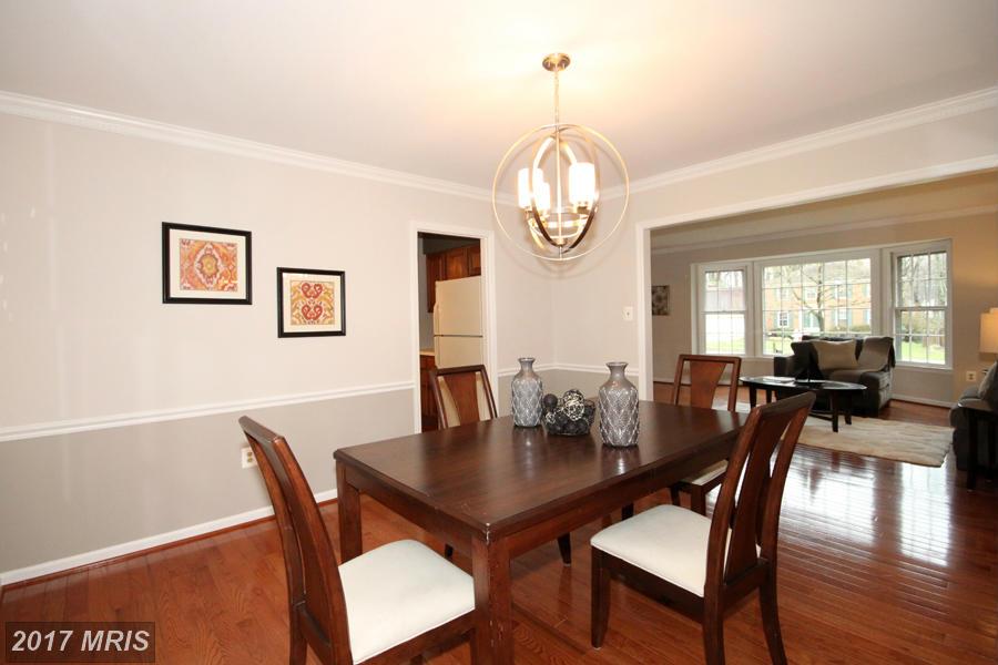 4525 GILBERTSON RD, Fairfax, VA 22032