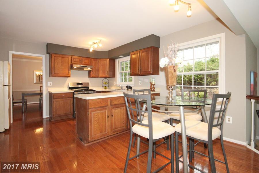 4525 GILBERTSON RD, Fairfax, VA 22032