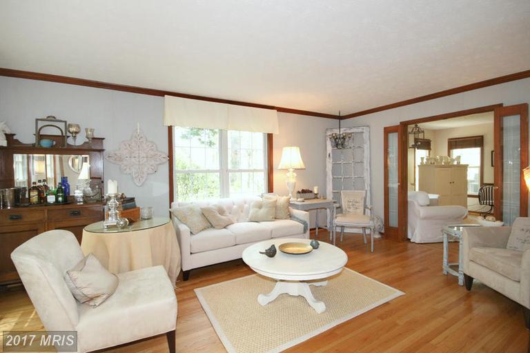 6106 HENRY HOUSE COURT, Fairfax Station, VA 22039