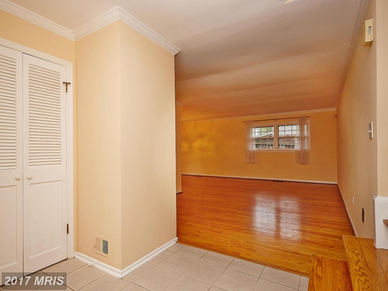 2012 FRIENDSHIP LN, Falls Church, VA 22043