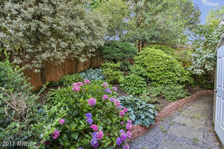 2621 WEST STREET, Falls Church, VA 22046