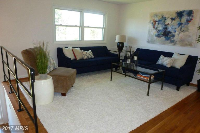 812 CONSTELLATION DRIVE, Great Falls, VA 22066