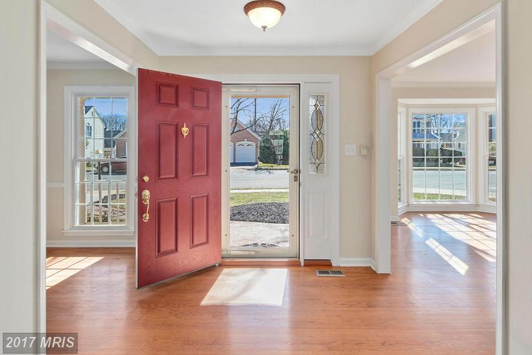 8498 SILVERVIEW DRIVE, Lorton, VA 22079