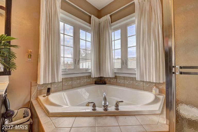 9060 FUREY ROAD, Lorton, VA 22079