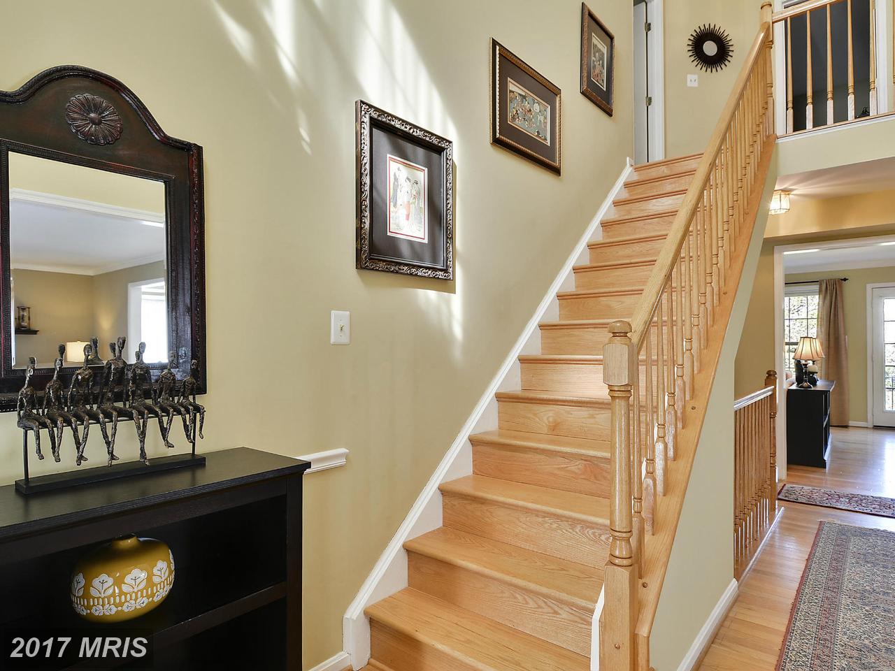 7207 BONNIEMILL LN, Springfield, VA 22150