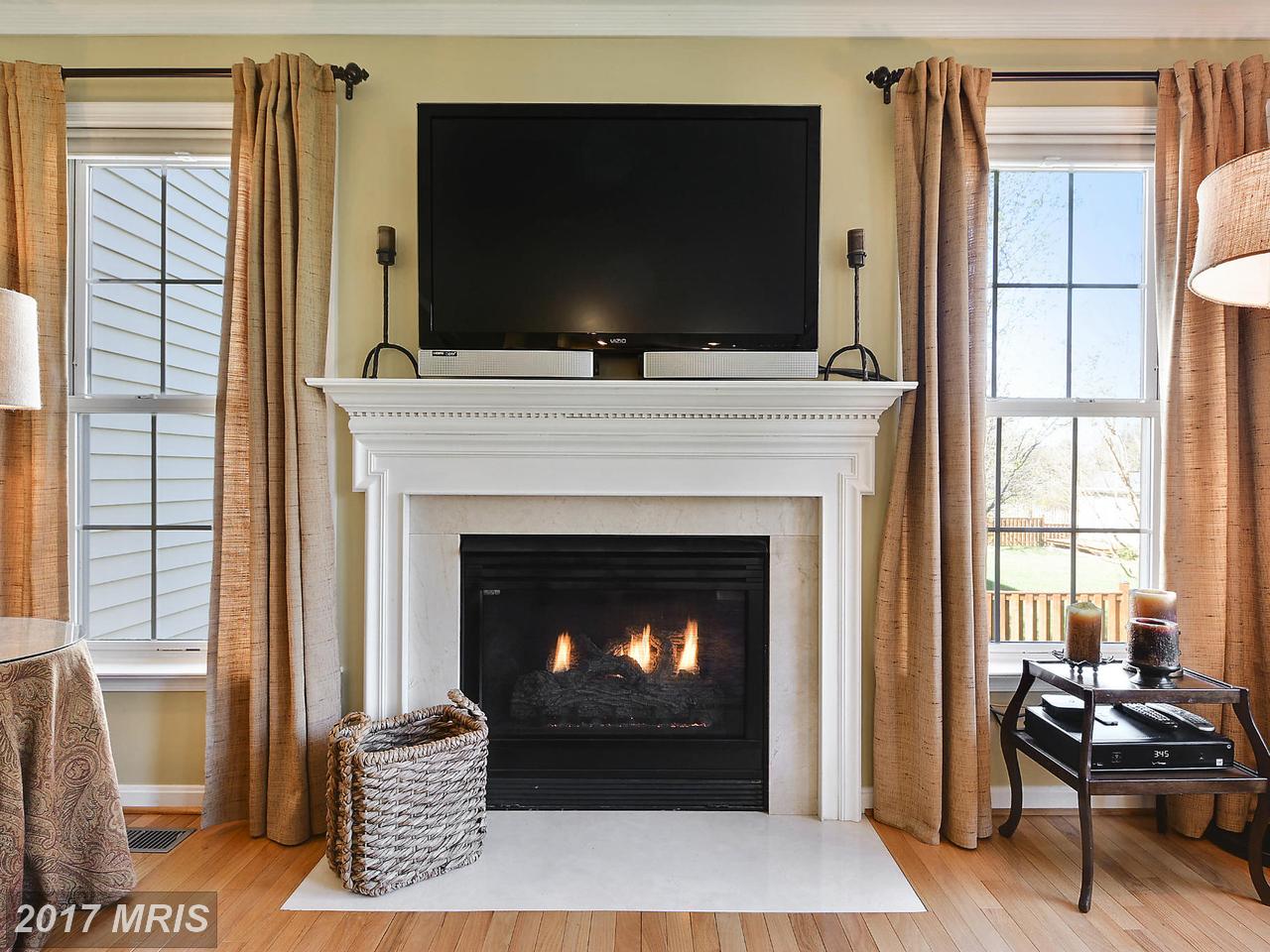 7207 BONNIEMILL LN, Springfield, VA 22150