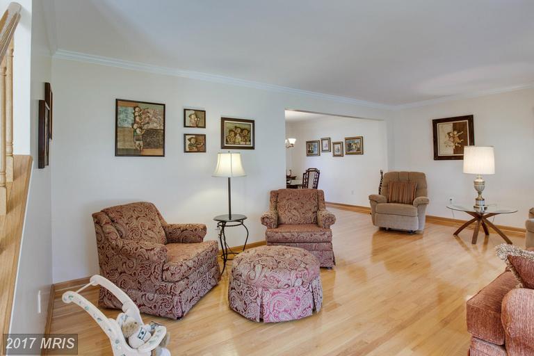 8802 NEWELL COURT, Springfield, VA 22153