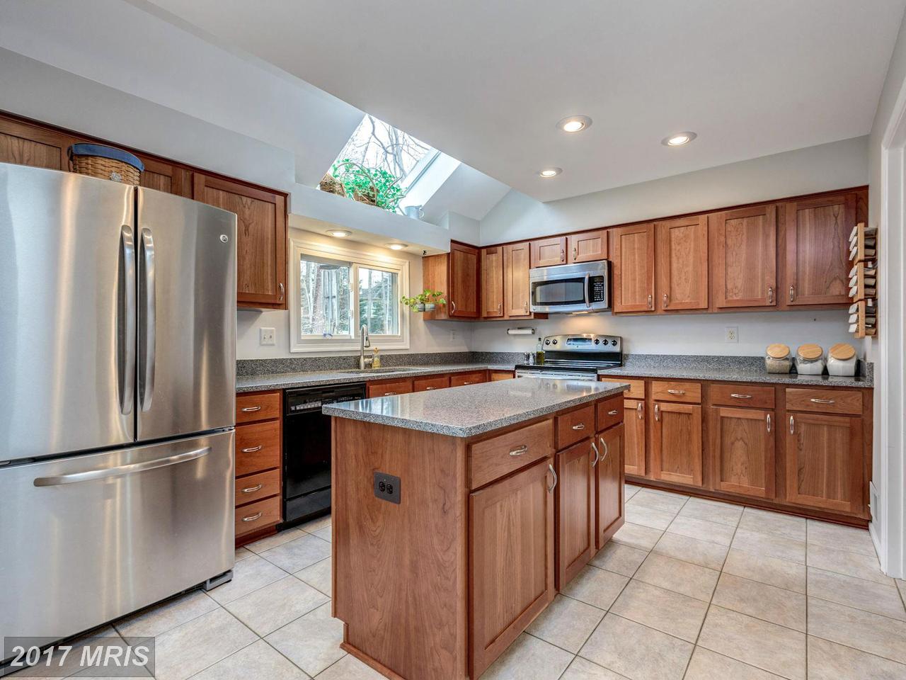 7845 ROUNDABOUT WAY, Springfield, VA 22153