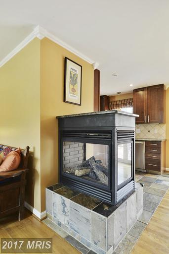 904 MYERS CIRCLE SOUTHWEST, Vienna, VA 22180
