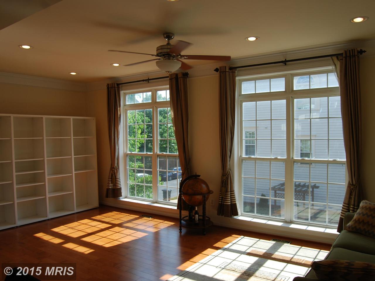2853 LAURA GAE CIR, Vienna, VA 22180