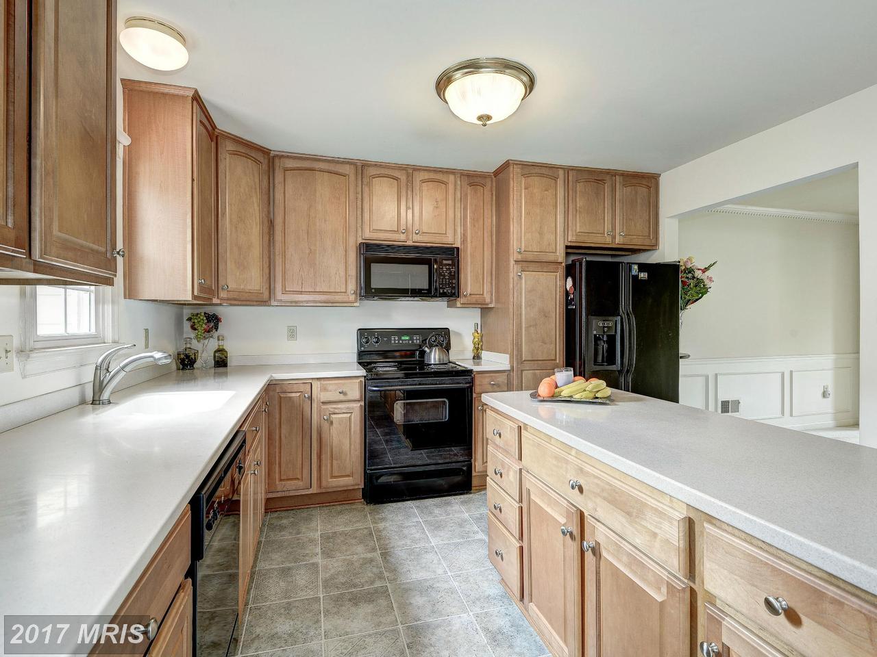 2009 PIERIS CT, Vienna, VA 22182