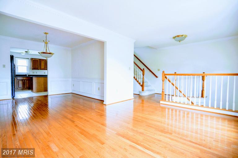 2022 PIERIS COURT, Vienna, VA 22182