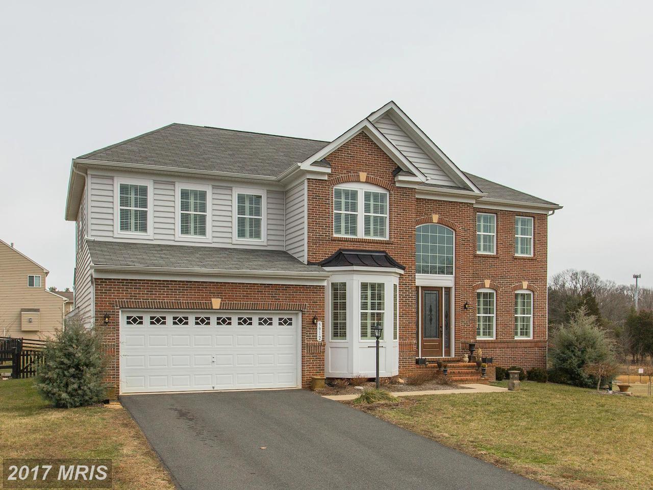5912 HUNTER CREST RD, Woodbridge, VA 22193