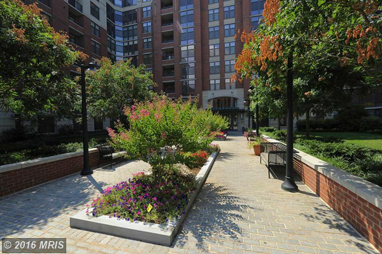 1021 GARFIELD STREET, Arlington, VA 22201