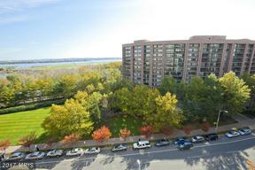 1300 CRYSTAL DR #1006S, Arlington, VA 22202
