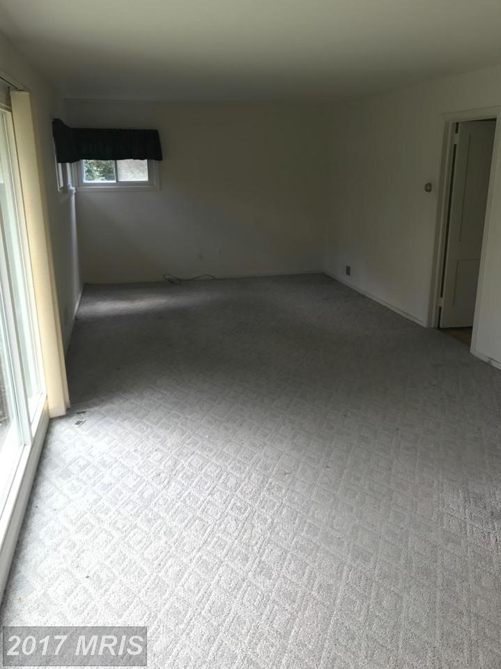 5814 9TH RD N, Arlington, VA 22205