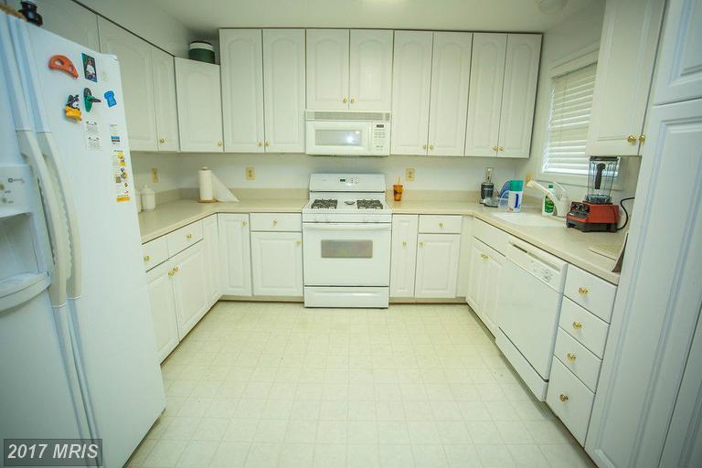 2007 DINWIDDIE STREET, Arlington, VA 22207